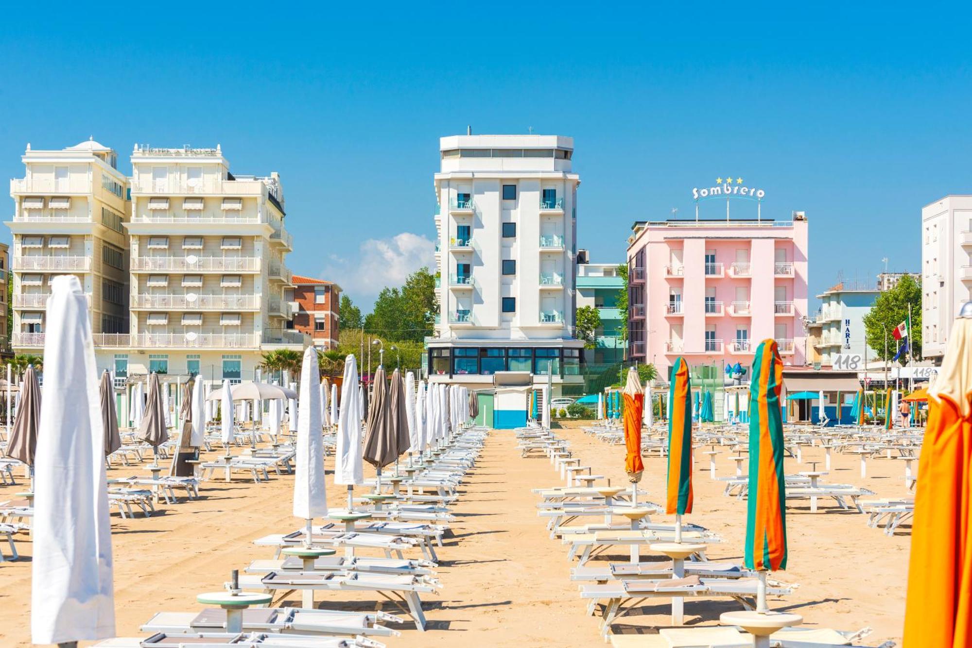 Grand Meeting Hotel Римини Екстериор снимка
